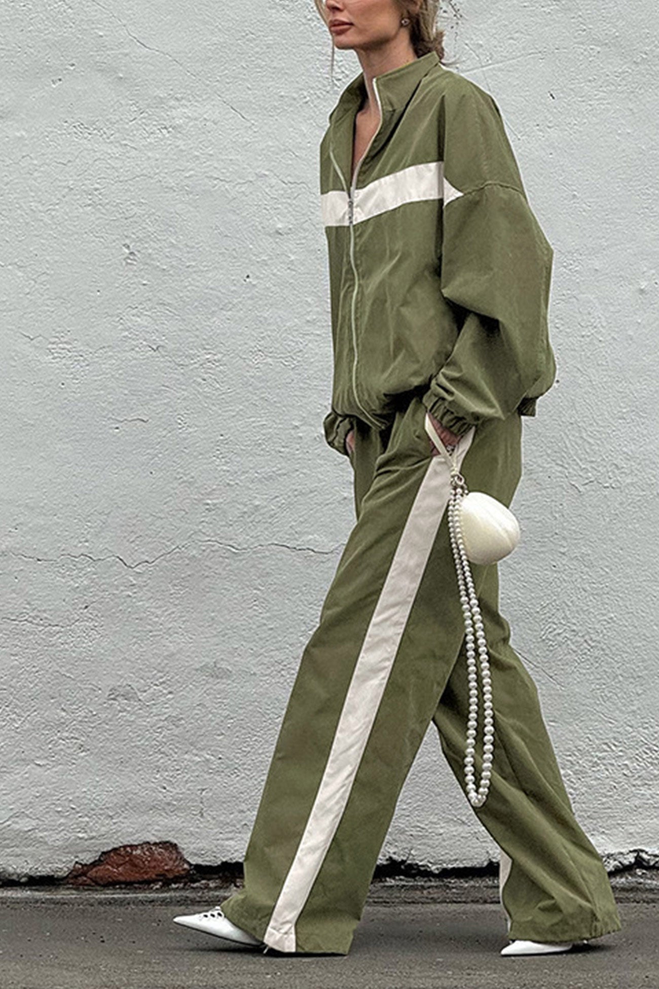 Contrast Stand Neck Tracksuits