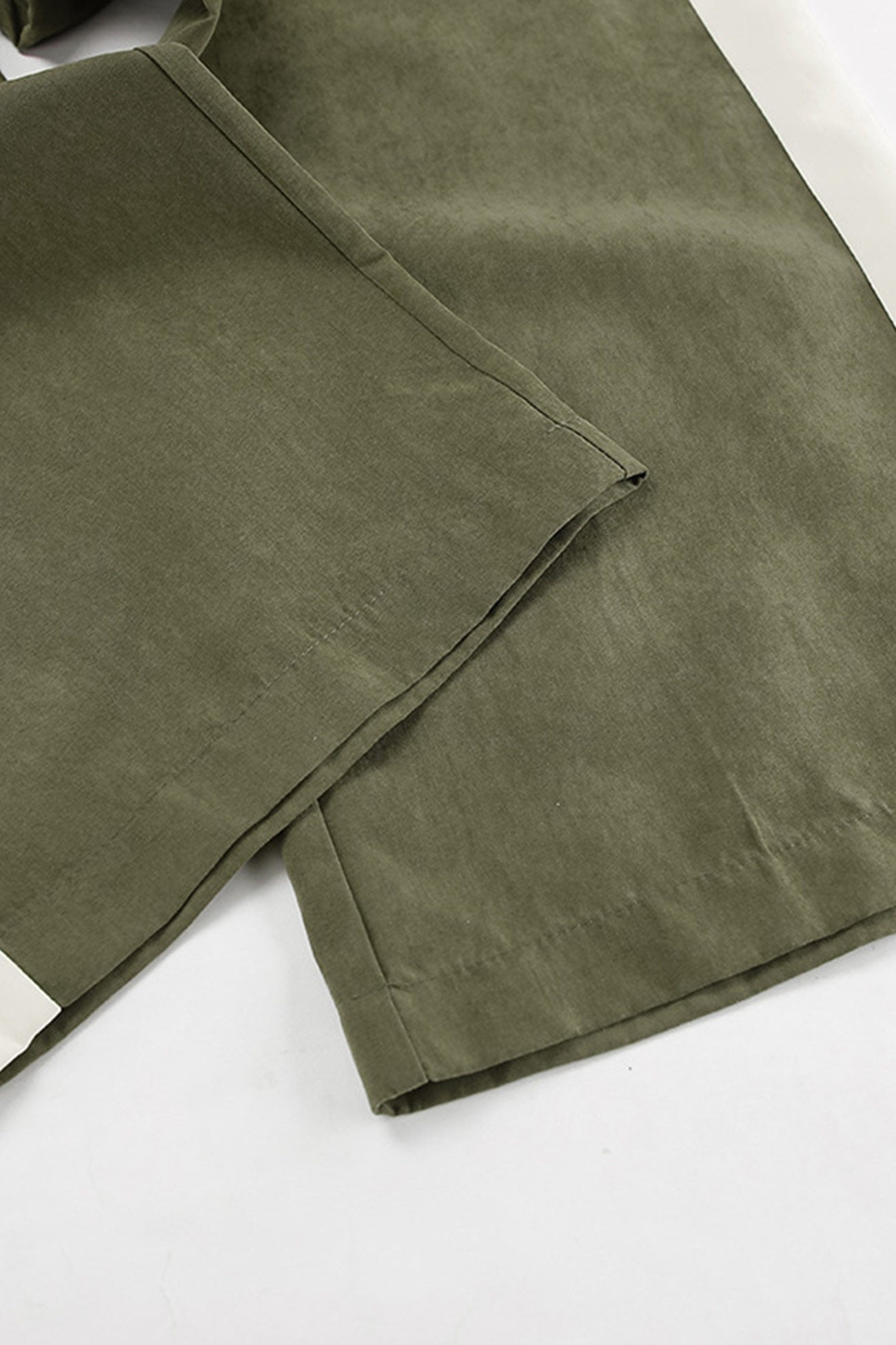 Contrast Stand Neck Tracksuits