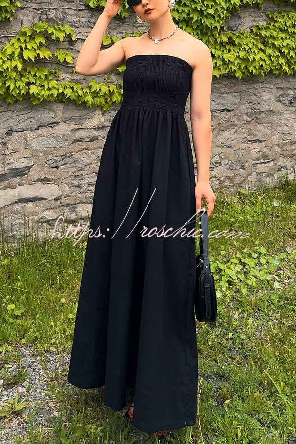 Retro Revival Sleeveless Off-shoulder Elastic Pleated Maxi Dress