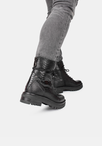 Woman Ankle Boots