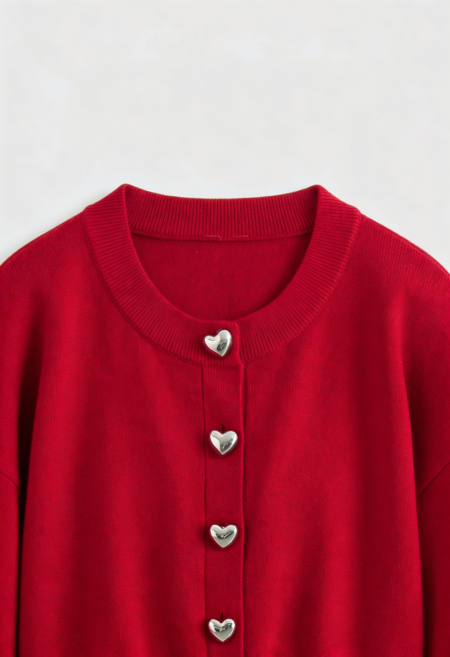 Maison Heart-Button Cardigan | Round Neck | Cropped Length | Regular Fit