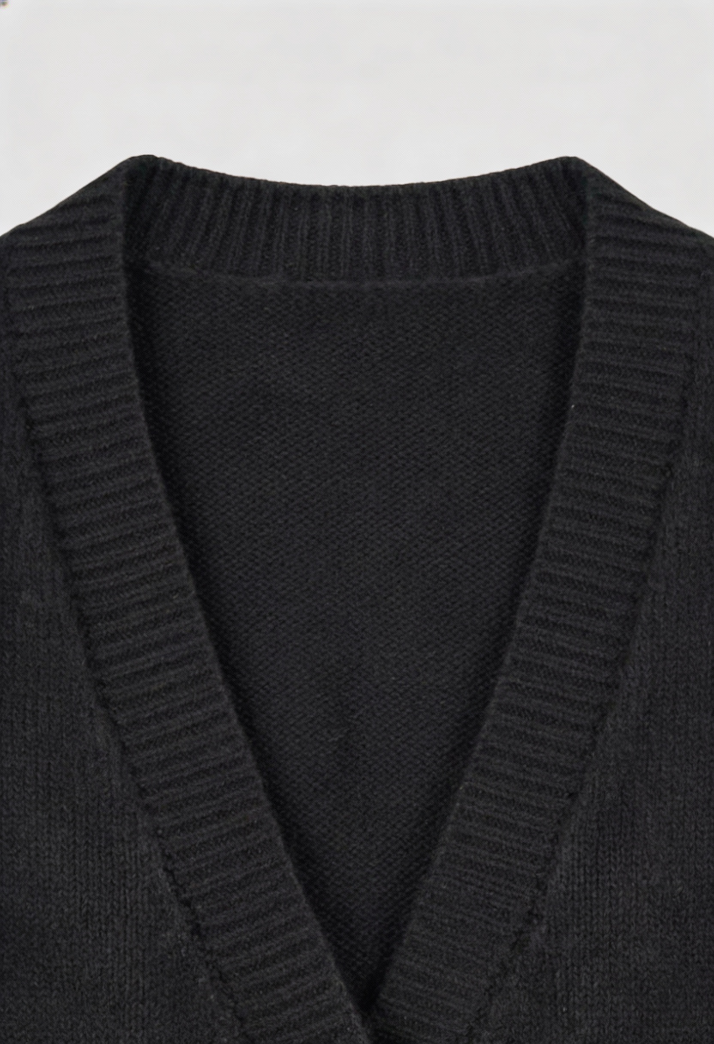 Knit V-Neck Cardigan | Button Front Long Sleeve Regular Fit