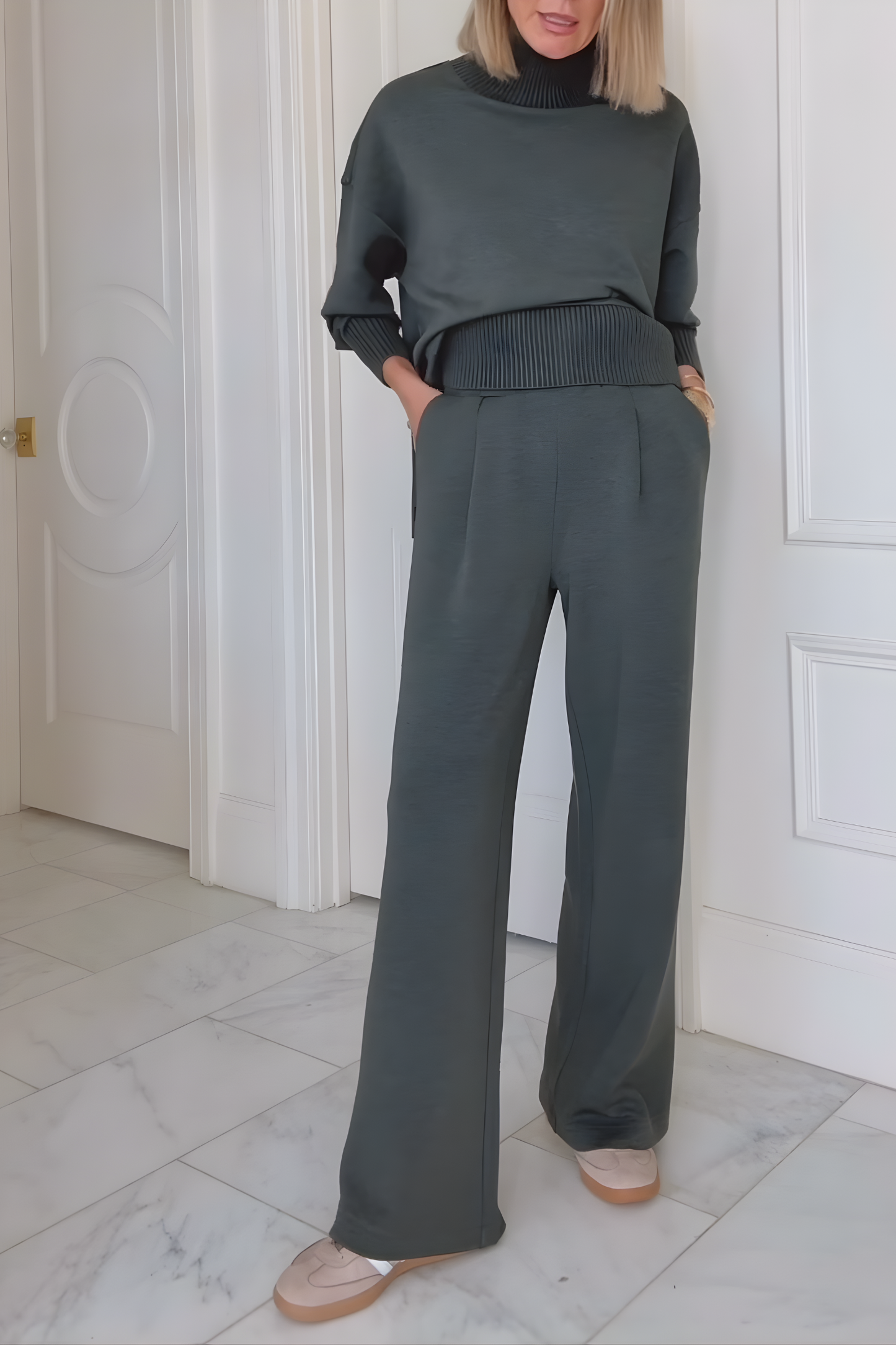 High-Neck Zipper Lounge Set