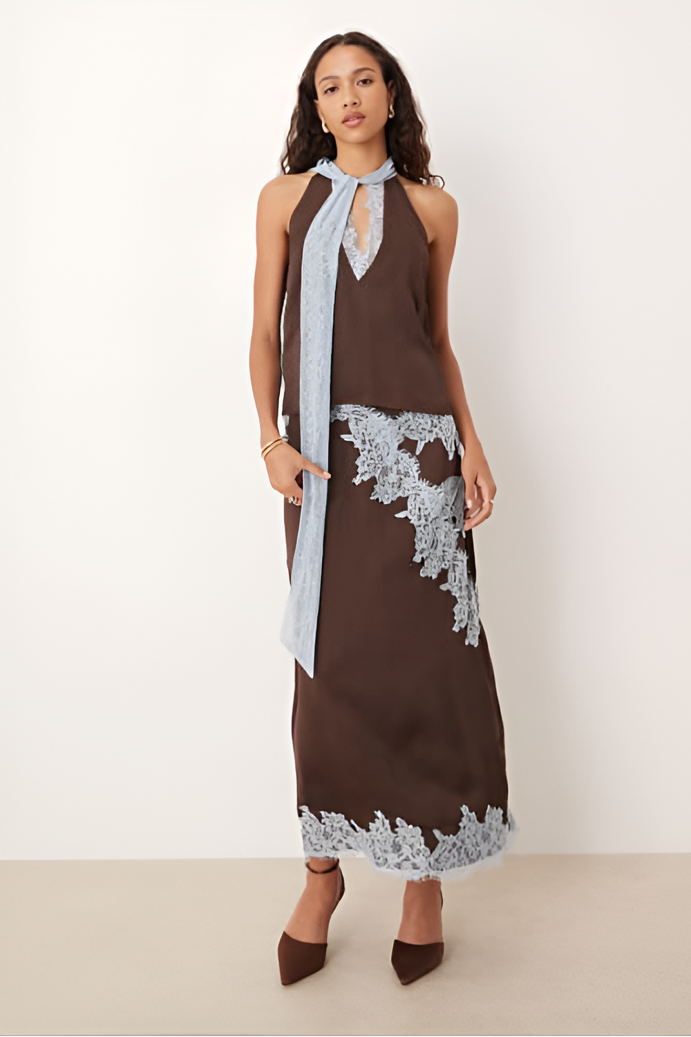 Contrast Lace Halter Neck Skirt Set