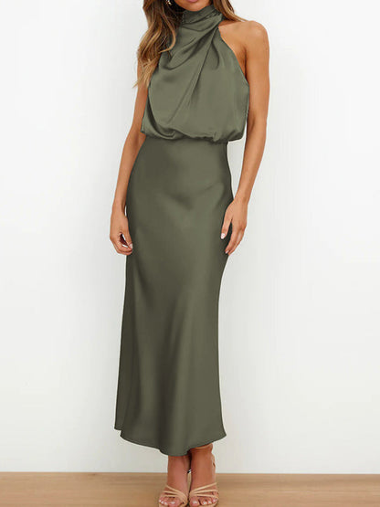 Sleeveless Solid Color Halter-Neck Midi Dresses