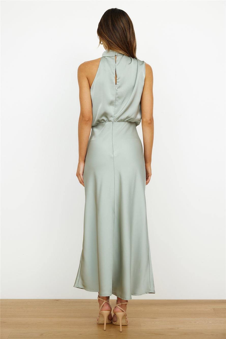 Elegant Midi Dress with Asymmetrical Neckline – Perfect for Special Occasions