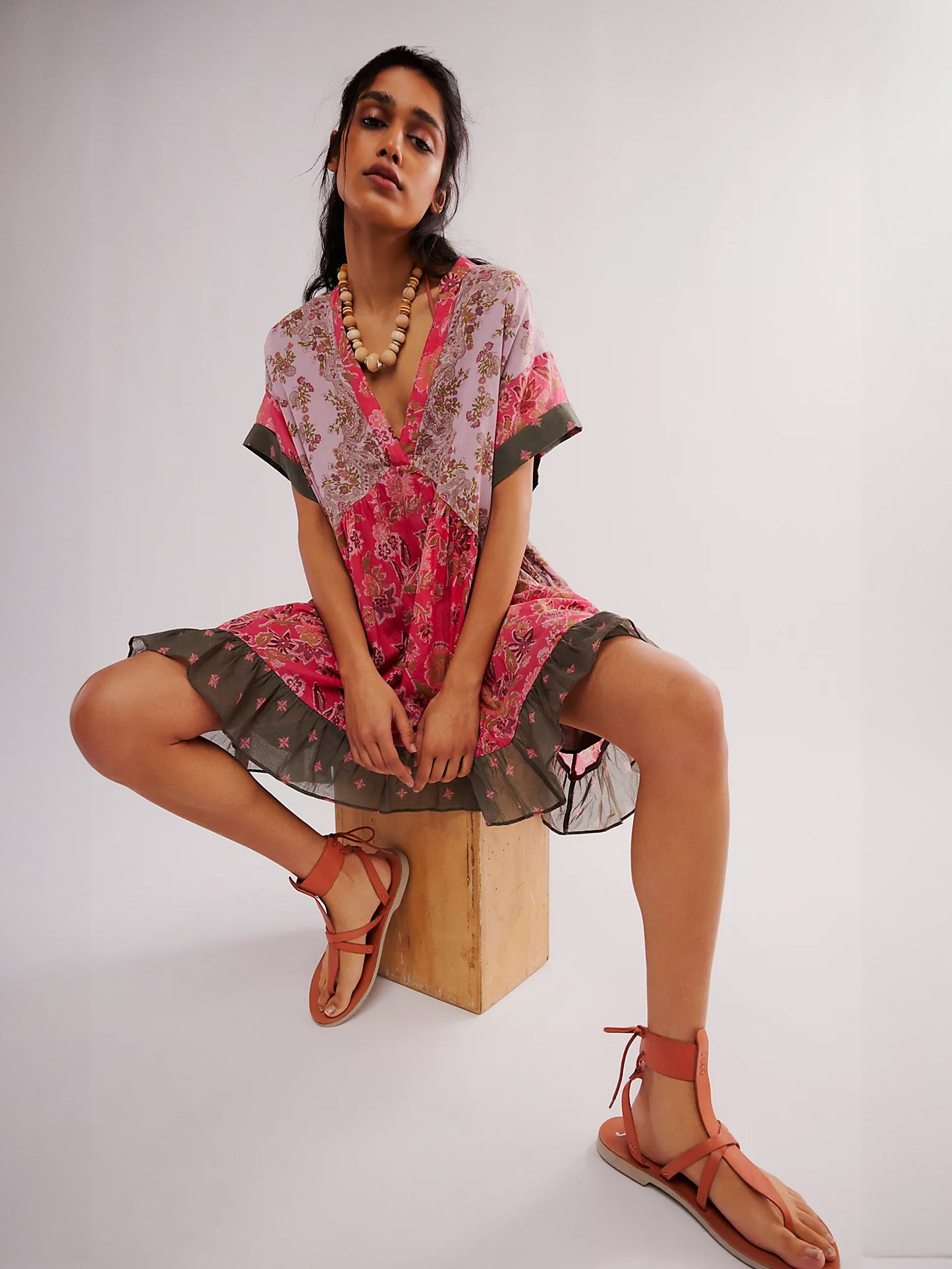 Bohemian Dress V-Neck Short Sleeves Oversized Summer Casual Mini Dresses