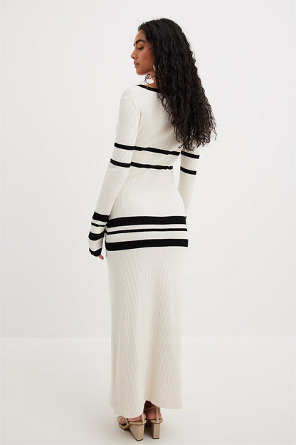 Knit  Stripe Long Sleeve Midi Dress
