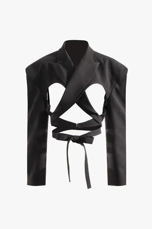 | Strong-shoulder cutout blazer
