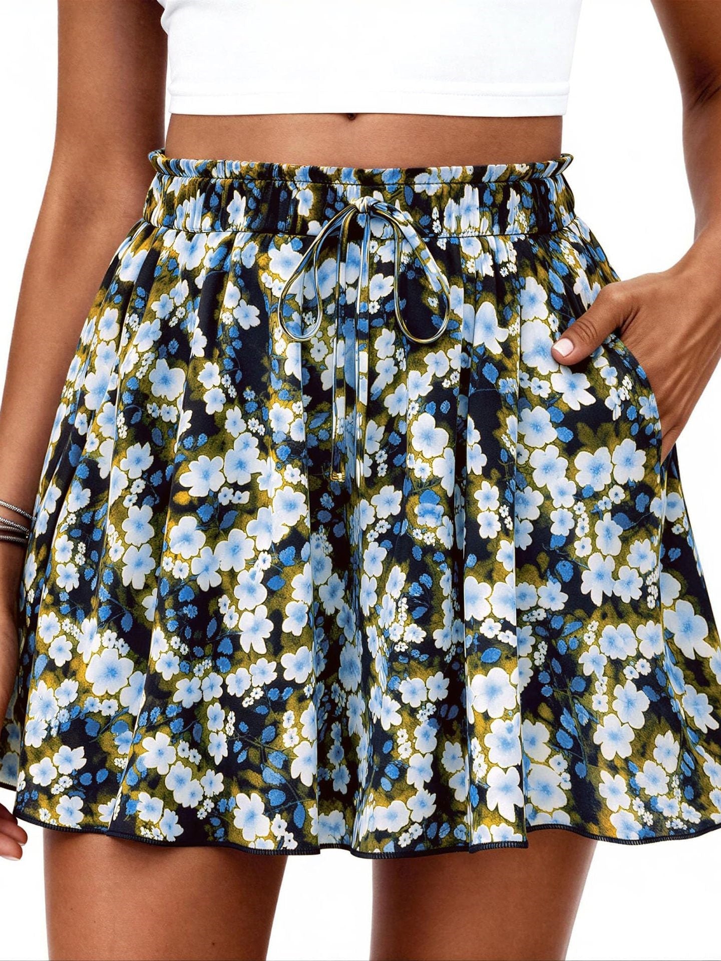 High-waisted Floral Print Loose Casual Shorts