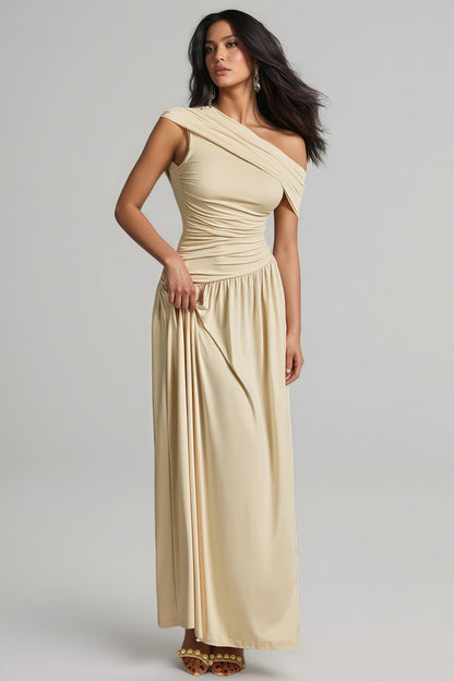Wexelle One Shoulder Ruched Maxi Dress