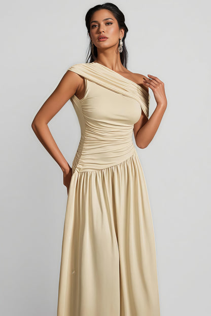 Wexelle One Shoulder Ruched Maxi Dress