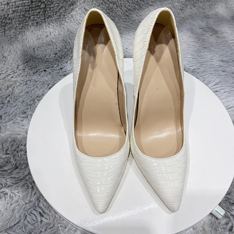 Crocodile Effect Embossed Pattern Pointy Toe High Heel Shoes for Women