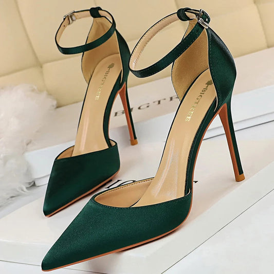 Silk Hollow Out Woman Pumps High Heels for Sexy Party Look