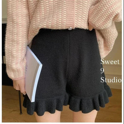 Romy Ruffled Shorts