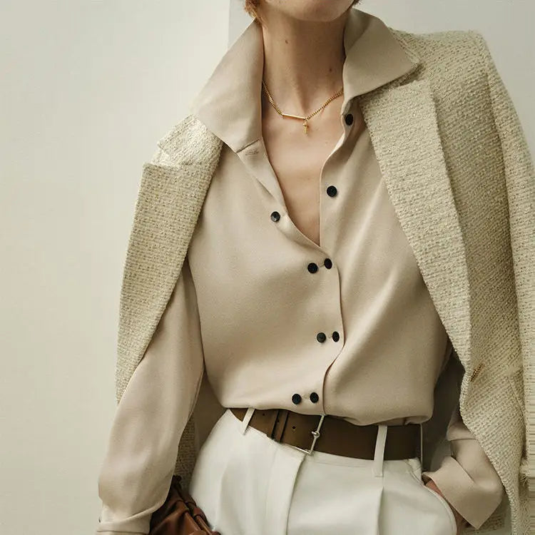| Chic Blouse