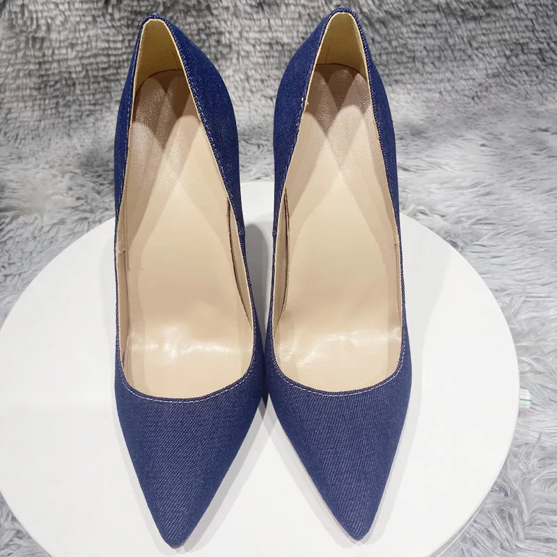 Blue Denim Jeans with Pointy Toe High Heel Shoes in Shiny Pink