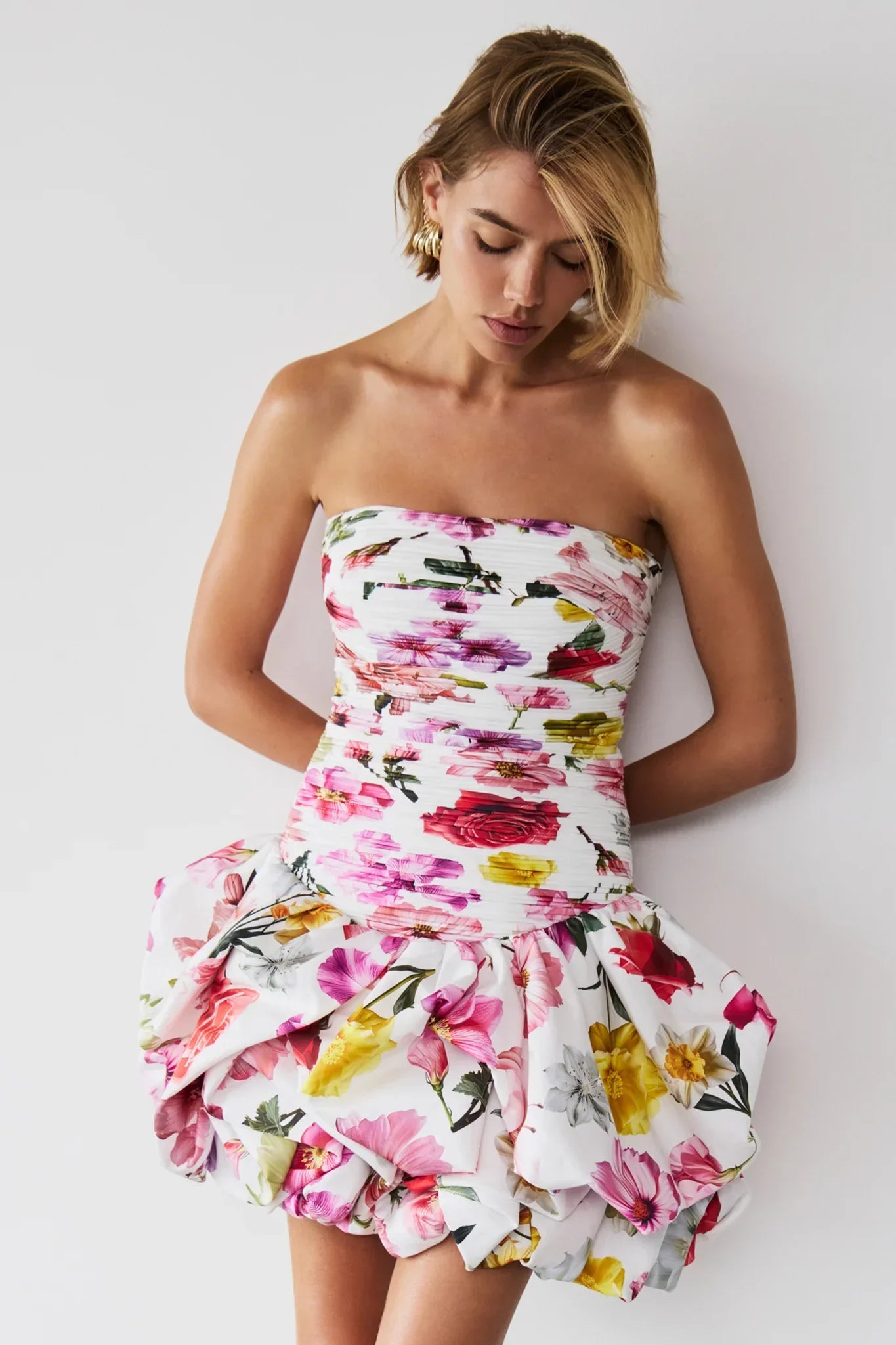 Elora | Women's Strapless Bubble Hem Mini Cocktail Dress