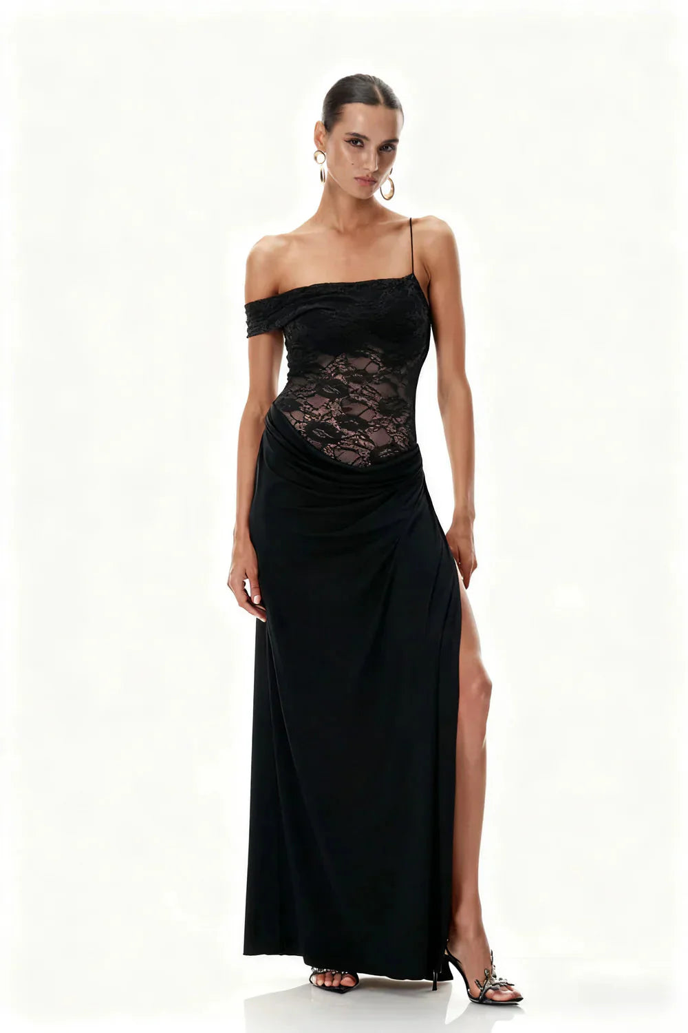 Emily | Women's Elegant Lace Maxi Dress