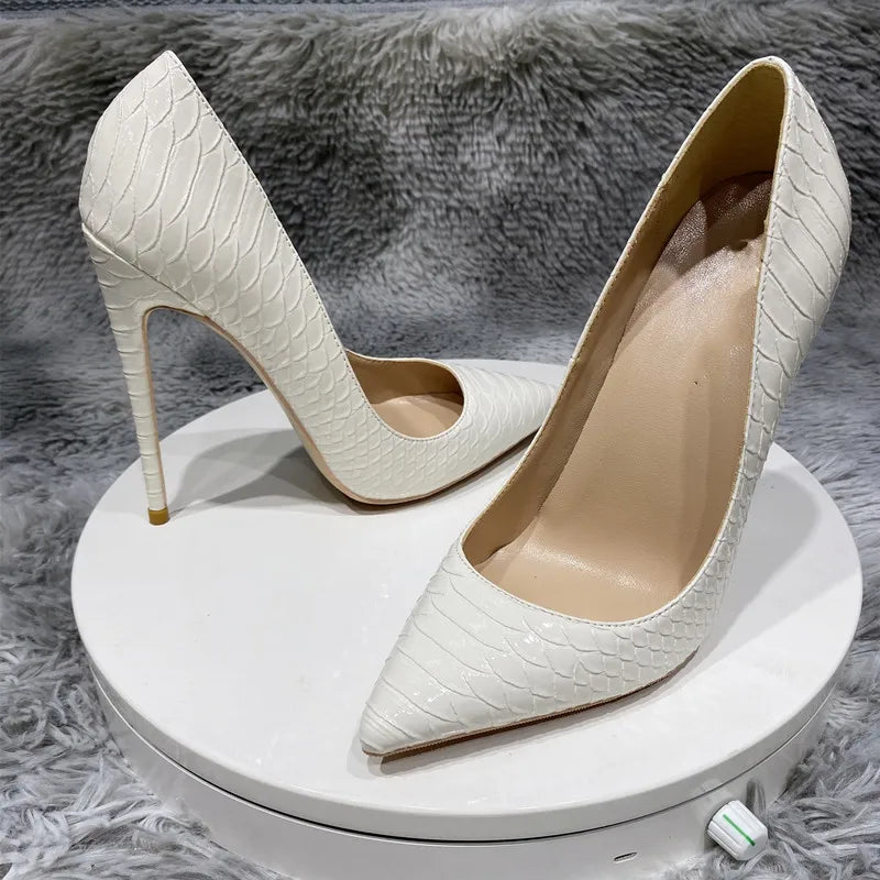 Crocodile Effect Embossed Pattern Pointy Toe High Heel Shoes for Women