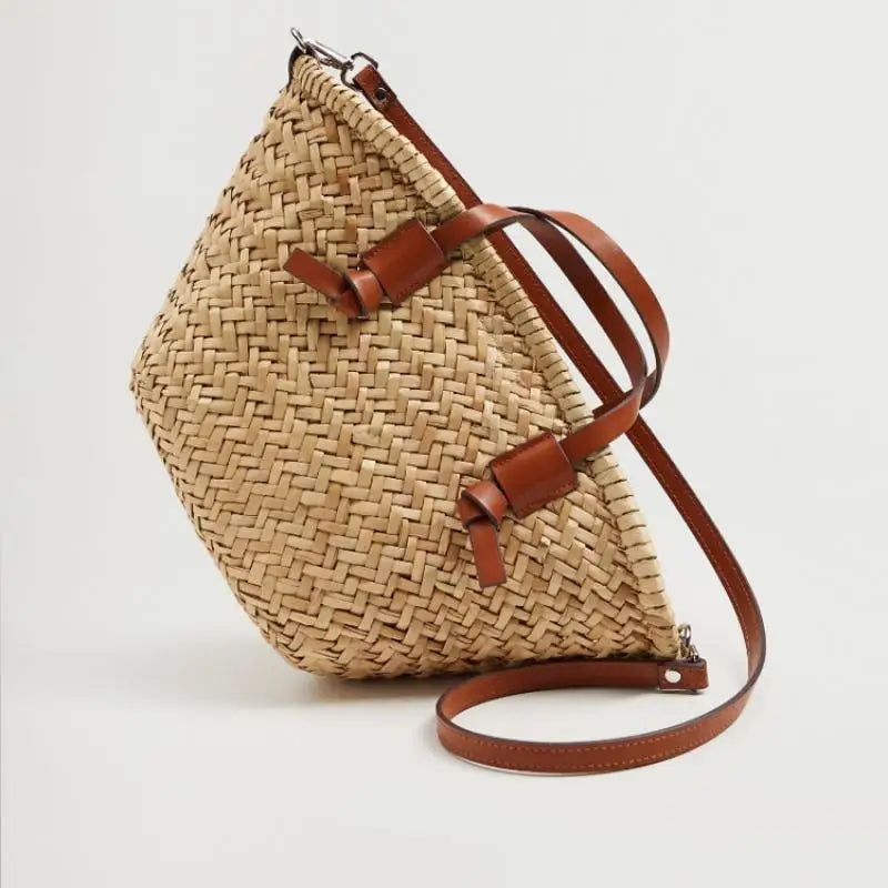 | Straw Tote