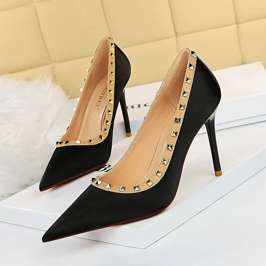 Satin Stiletto High-heeled Single Shoes for a Sexy Nightclub