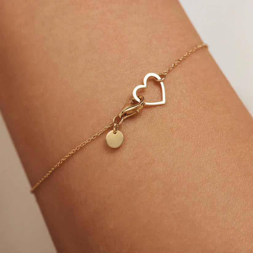 Étoile Heart Charm Bracelet | Adjustable Fine Chain, Polished Finish
