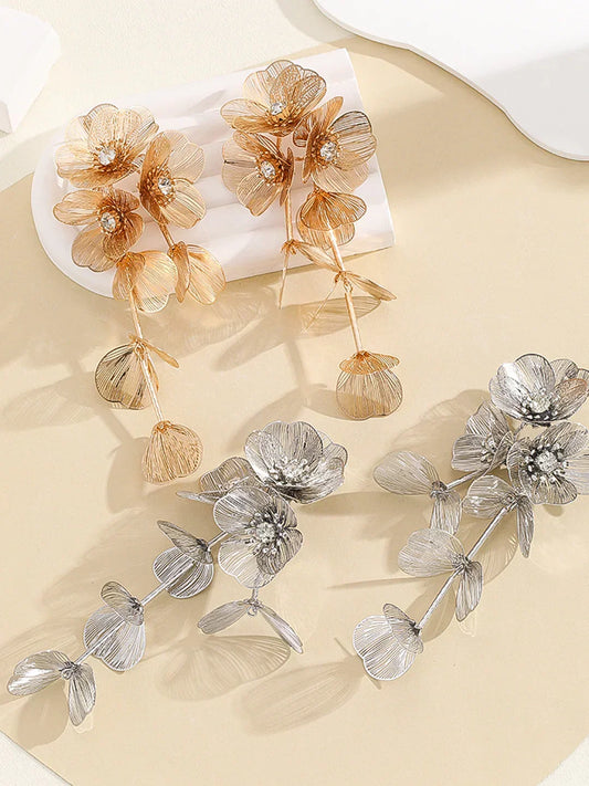 Silver Needle Floral Decor Fringed Earrings