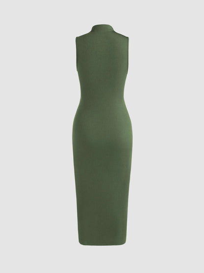 Sleeveless Round Neck Pleated Slit Dress