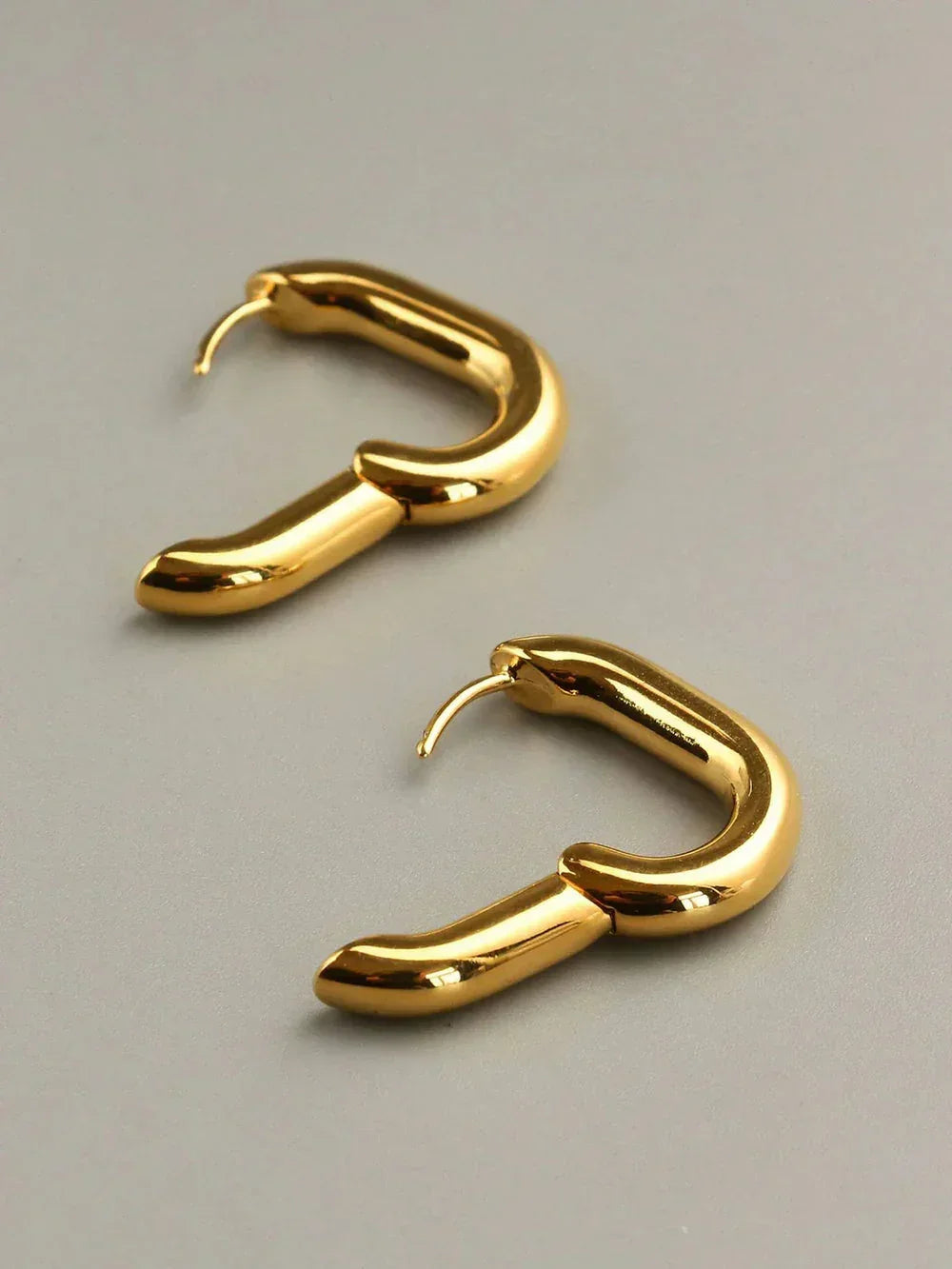 Classy Capsule - 2