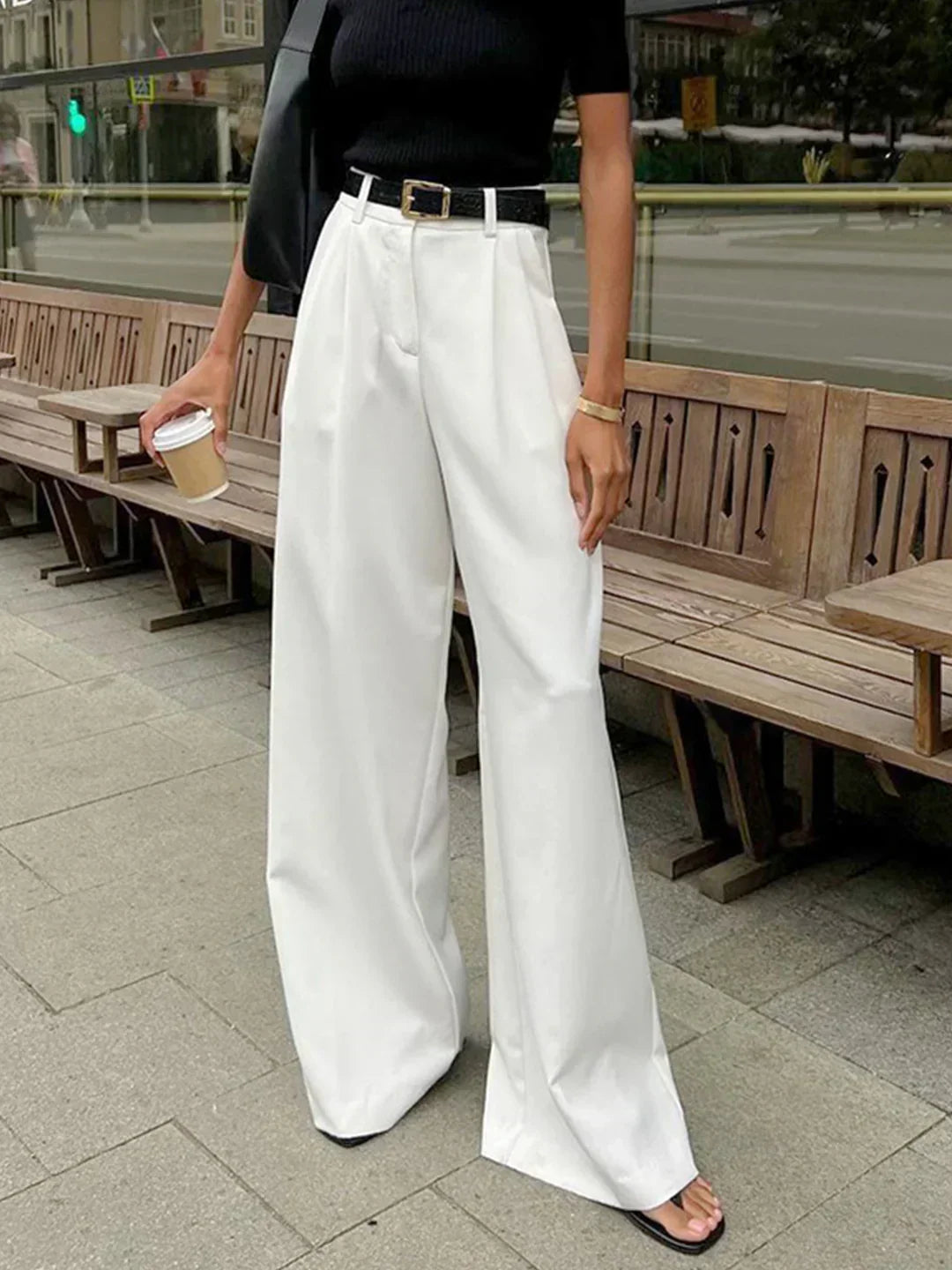Classy Capsule - 4