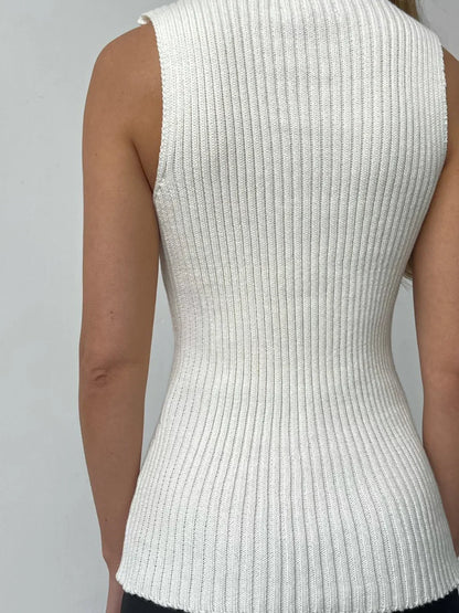 Casual Style Turtleneck Sleeveless Top