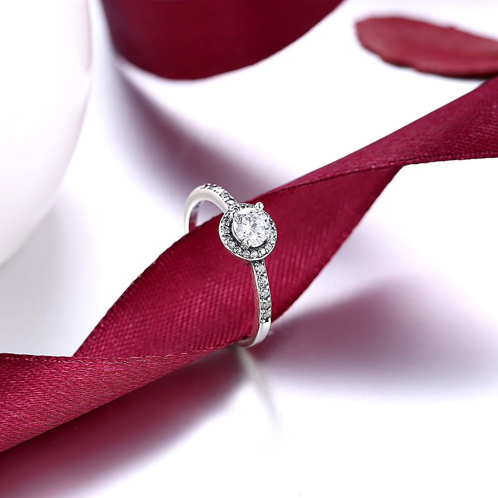 Halo Ring by Verano