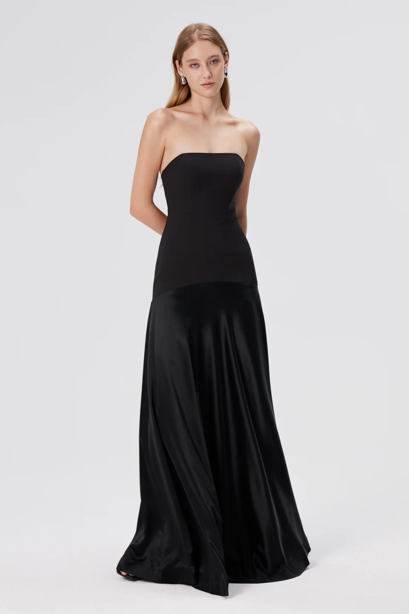 | Sculpted Fit Strapless Evening Gown