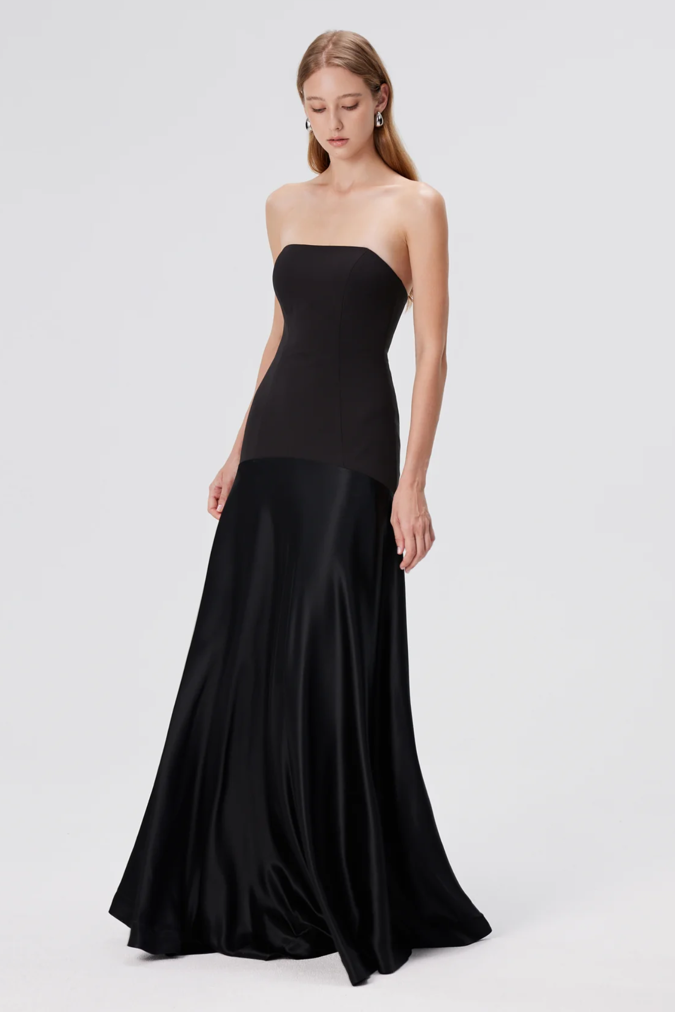 | Sculpted Fit Strapless Evening Gown