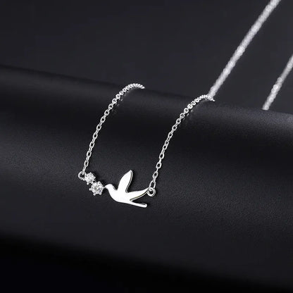 Women's Silver Dove Pendant Necklace – Elegant Peace Bird Charm Jewelry