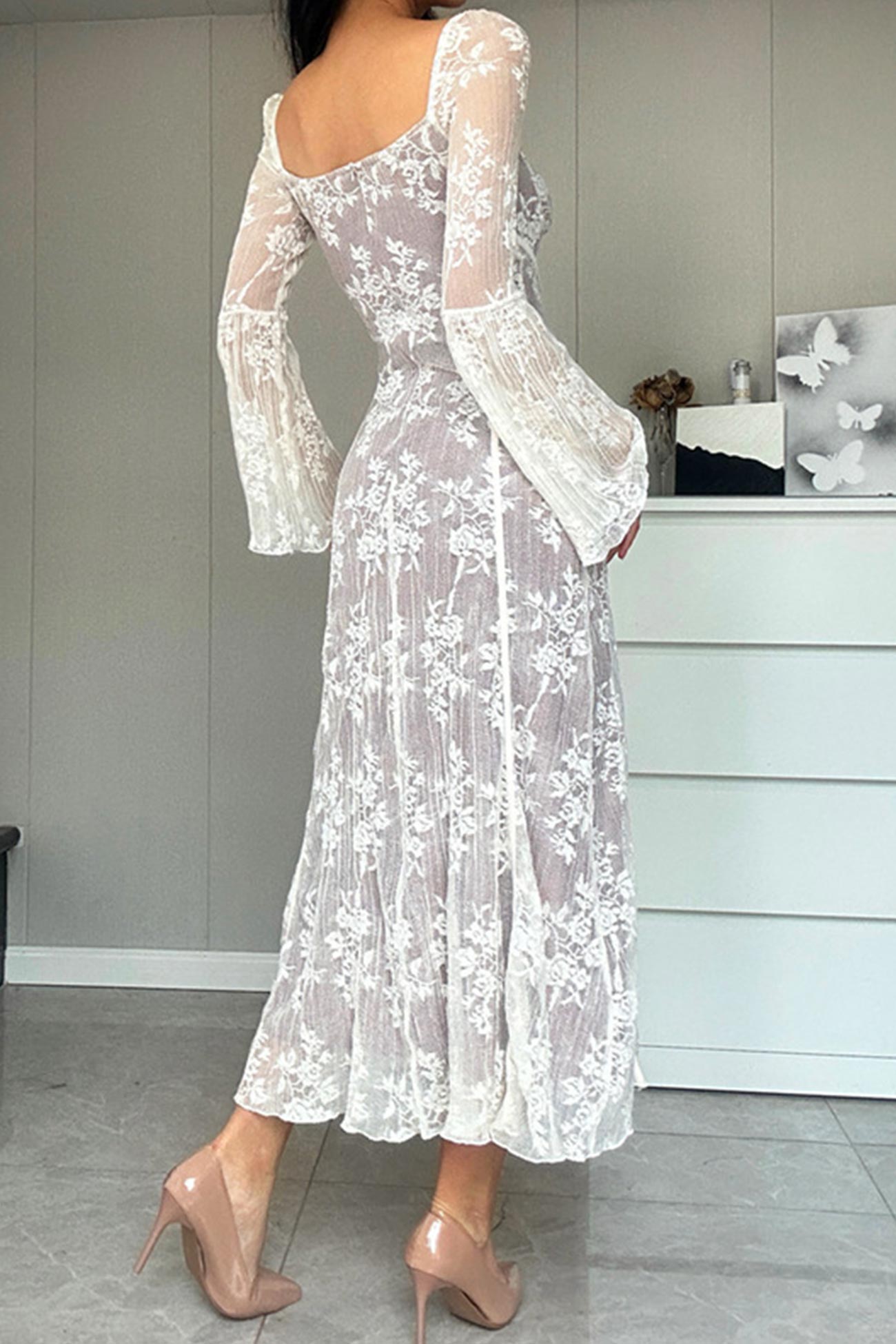 Lace Tie-up Flare Sleeve Midi Dress