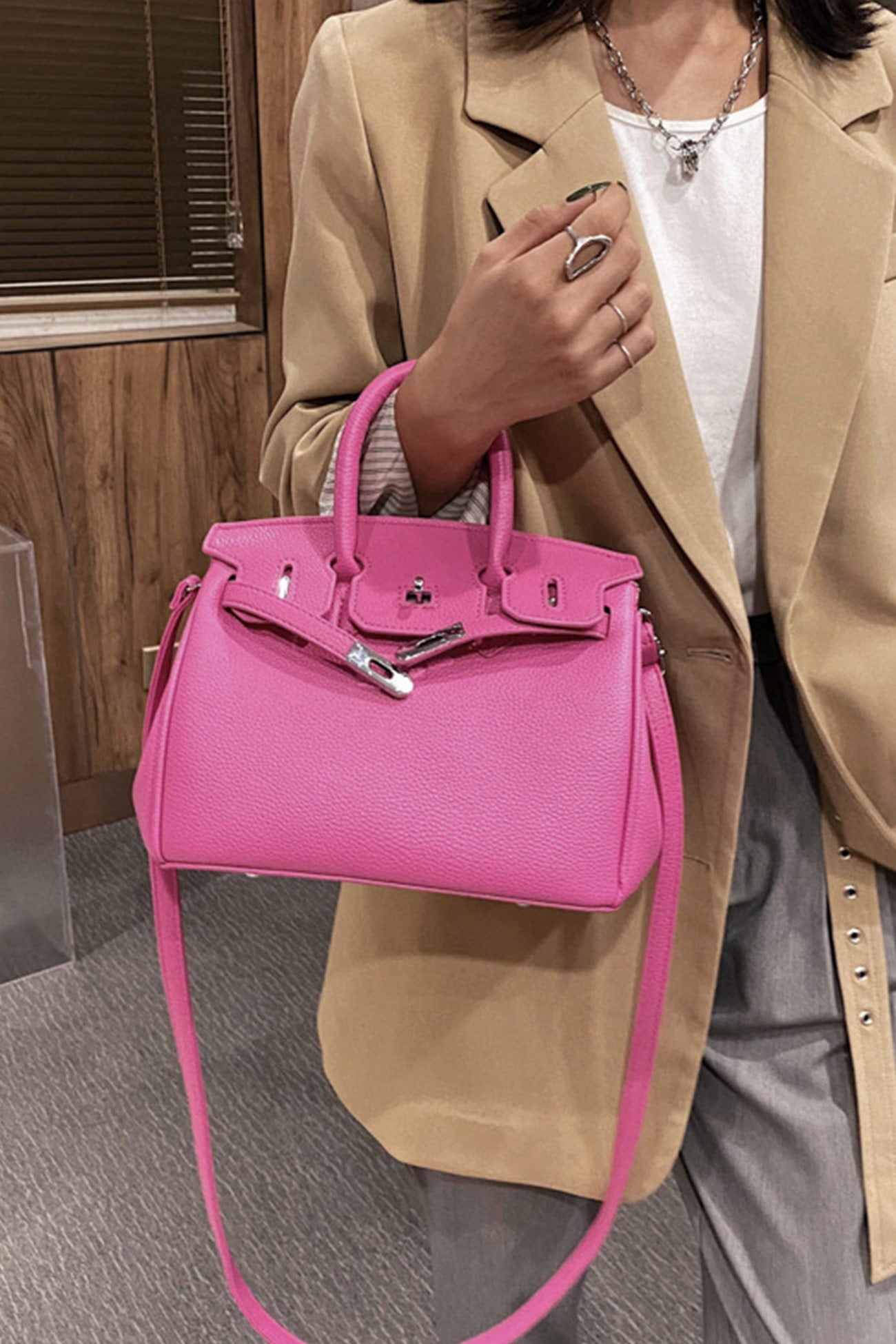 Metal Buckle Solid Tote Bag