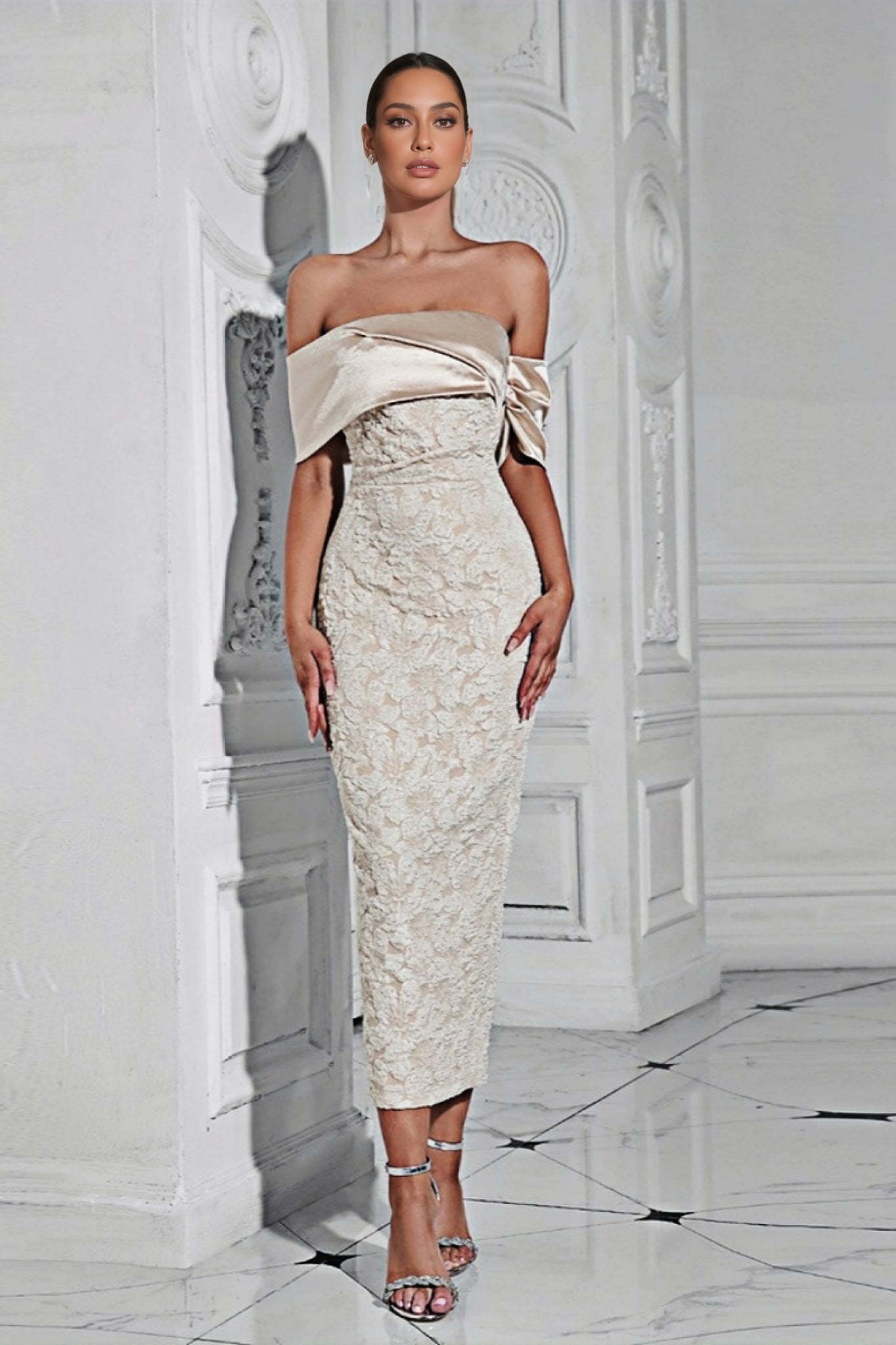 Janeeva Sheath Back Split Slim Midi Dress