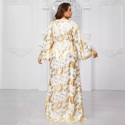 Plus Size Muslim V Neck Embroidery Lace Long Sleeved Middle East Dress Containing Belt