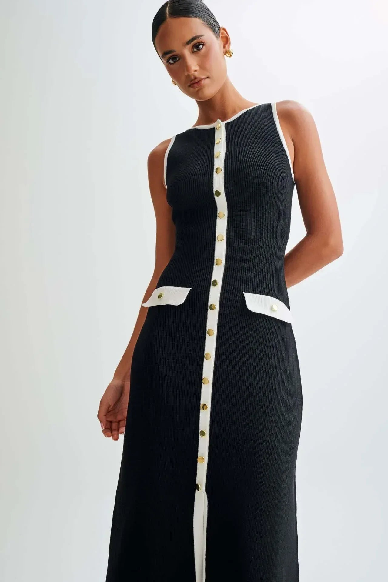 Black Contrast Trim Sleeveless Button Knit Dress