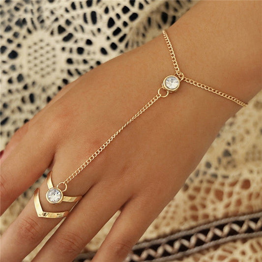 Retro Openwork Arrow Ring Finger Bracelet