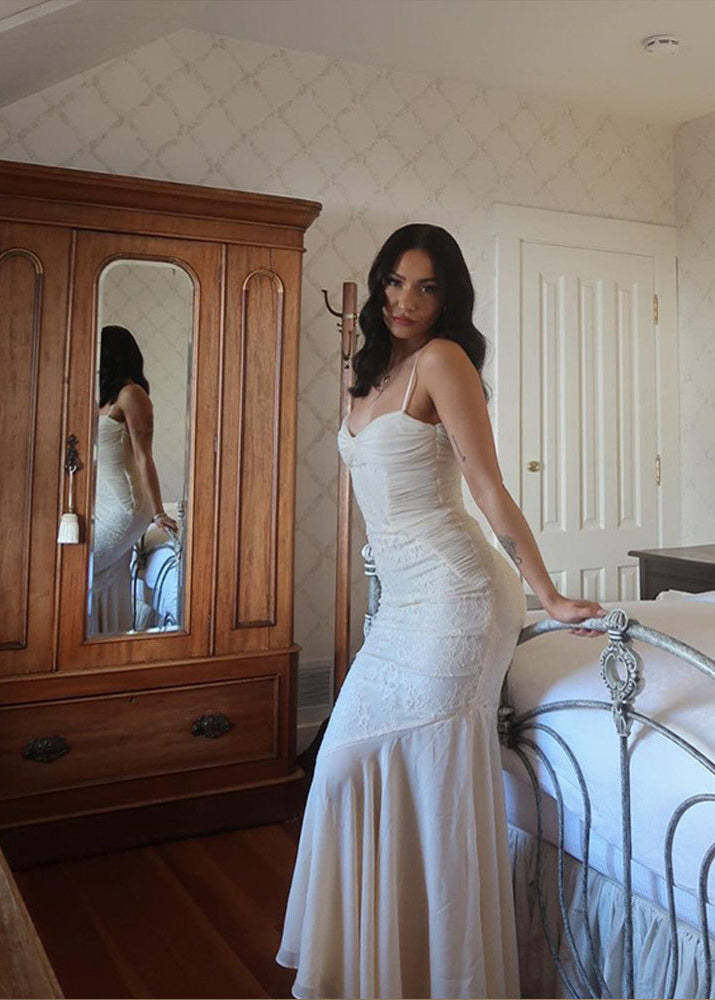 Lace Panel Ruched Sweetheart Spaghetti Strap Mermaid Ruffle Hem Maxi Gown