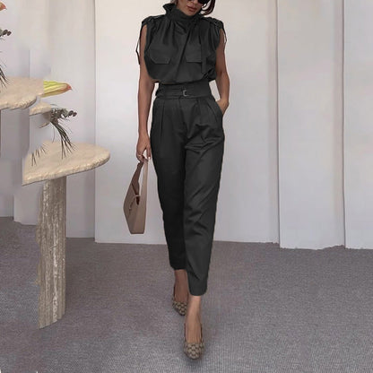 Turtle neck sleeveless Suit