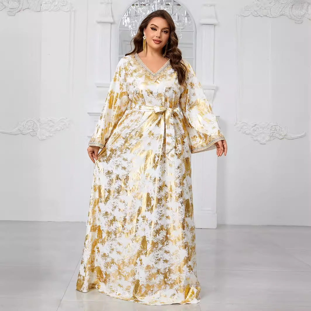 Plus Size Muslim V Neck Embroidery Lace Long Sleeved Middle East Dress Containing Belt