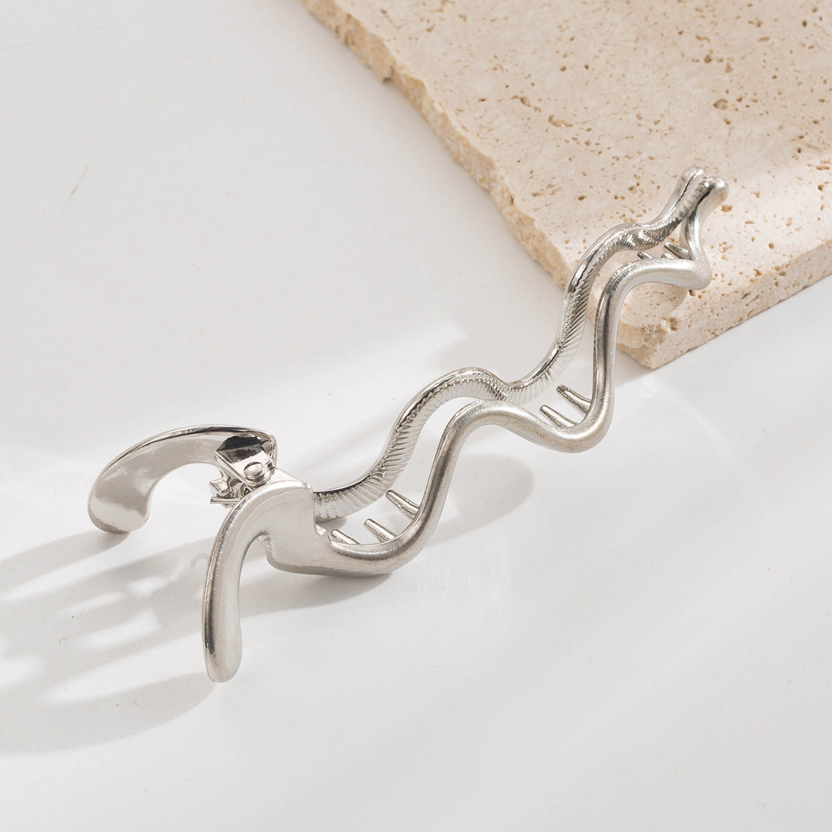Chic Minimalist Irregular  Hair Claw