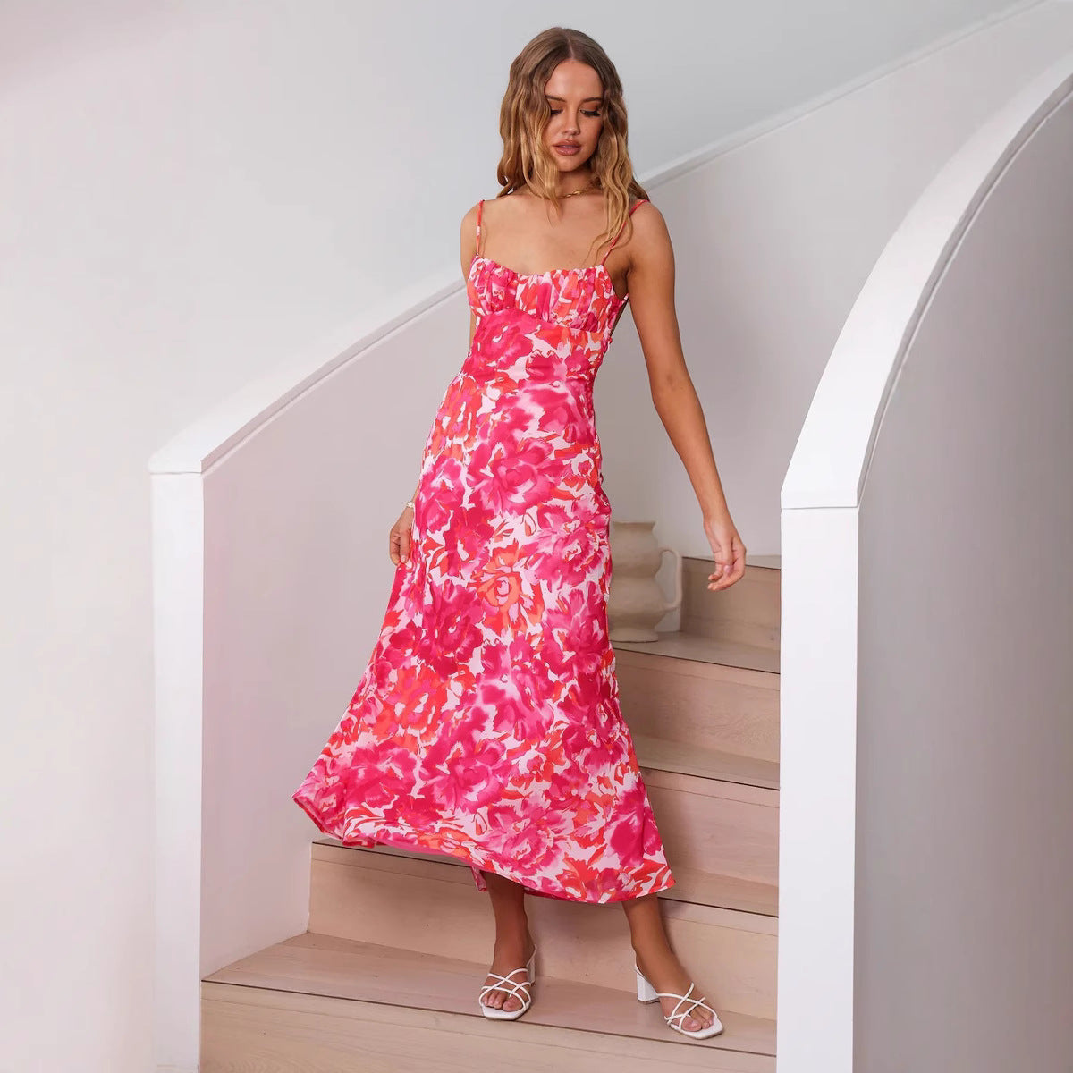 Large Floral Print Ruched Bust Spaghetti Strap Sweetheart Midi Dress