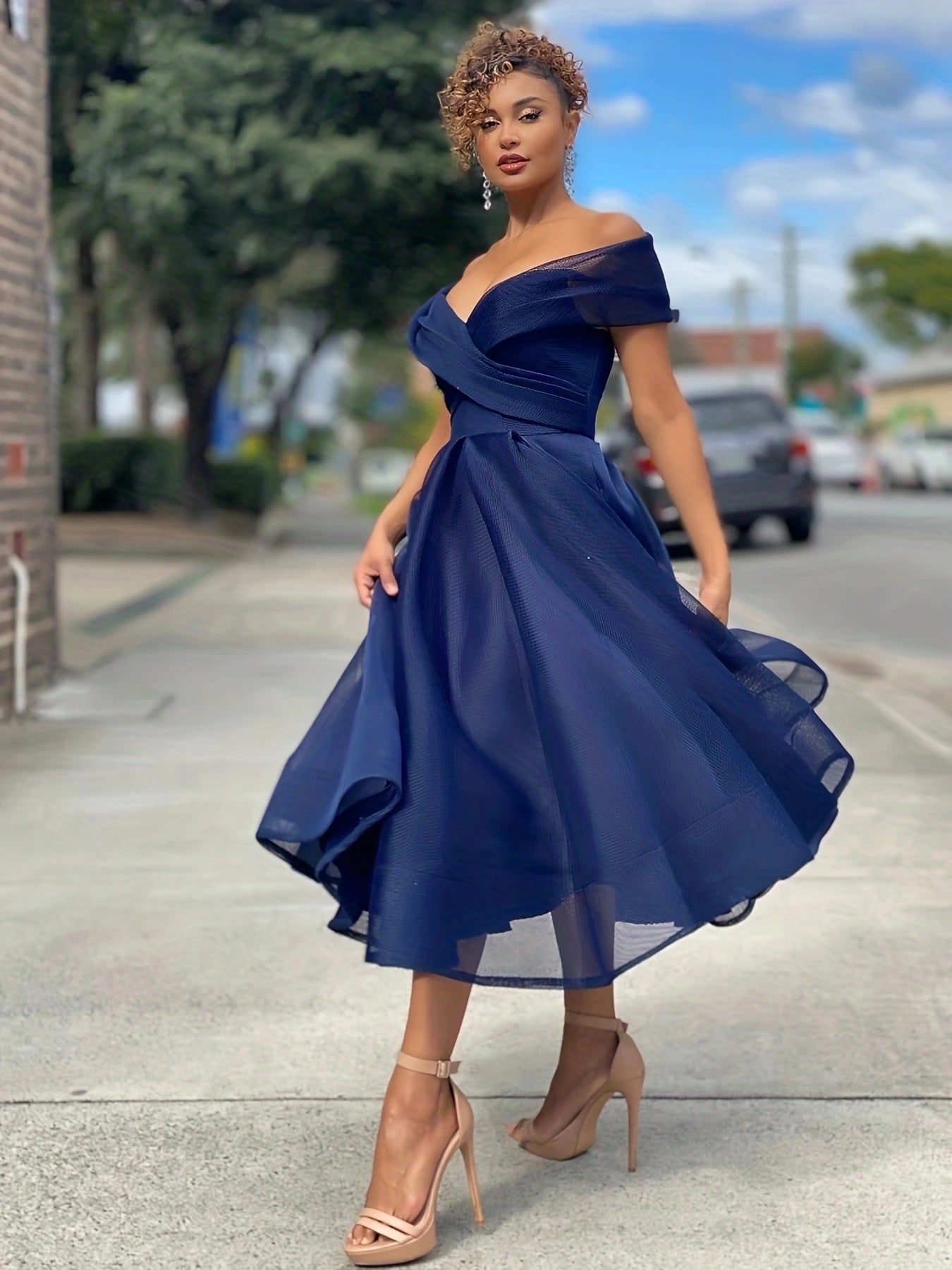 Plus Size V neck Slim Dress Solid Color