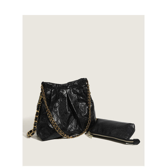 | Quilted Shoulder Bag