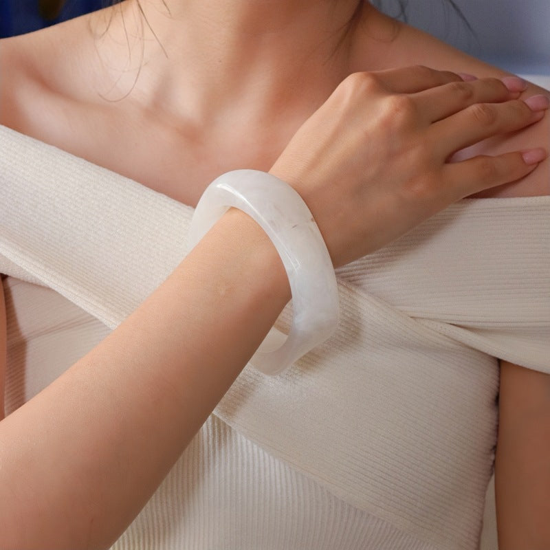 Irregular Geometric Round Acrylic Bracelet